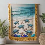 Cuccioli di Tartaruga in Spiaggia Coperta da Divano