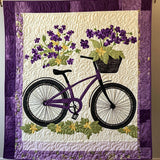 In Bicicletta tra i Petali Quilt Artistico da Parete
